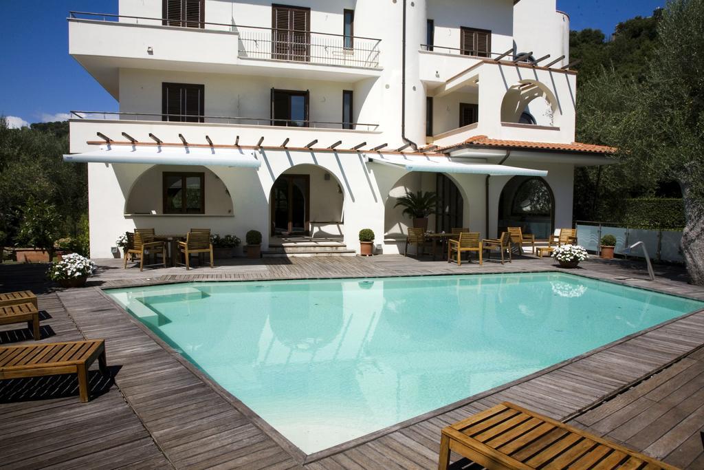 Hotel Le Piane Villammare Exteriör bild