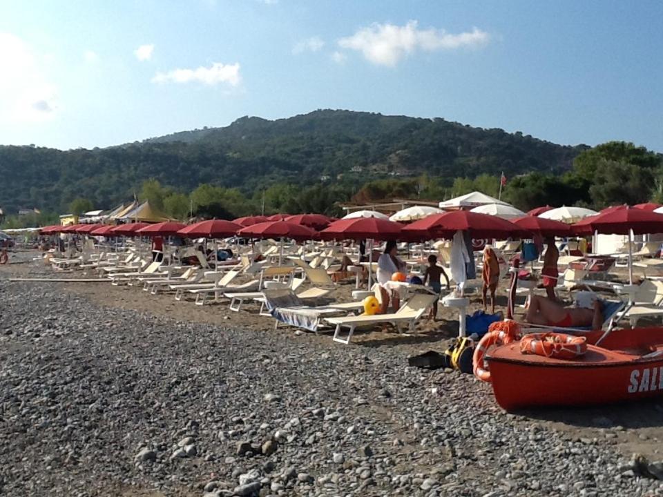 Hotel Le Piane Villammare Exteriör bild